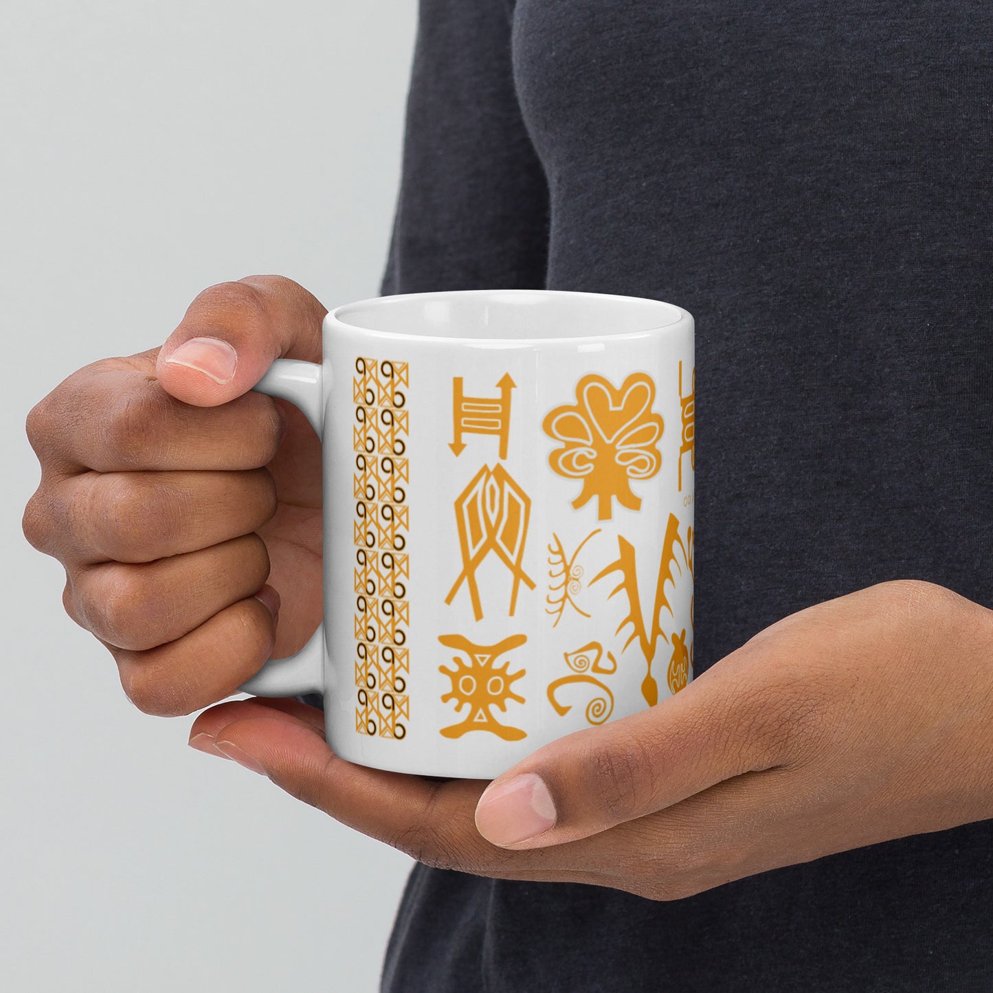 Yellow Ga Samai glossy mug